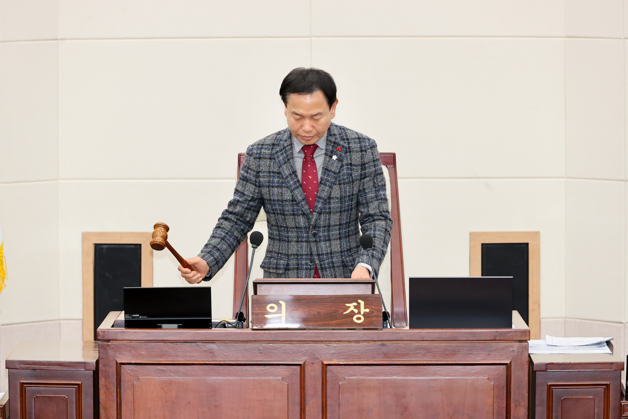 제292회 구미시의회 제2차 정례회  제3차 본회의를 끝으로 2025년도 의사일정 마무리!