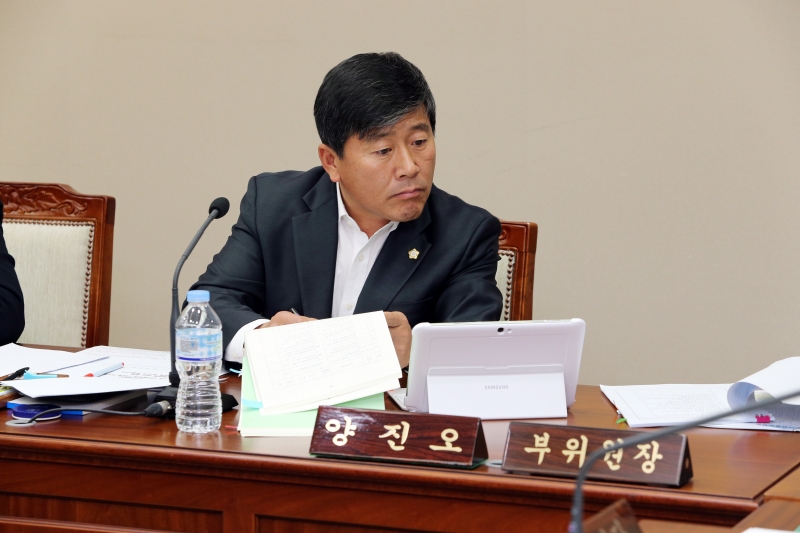 20141126-041[AP7U6256-제192회 정례회 기획행정위원회 소관 행정사무감사 활동.JPG