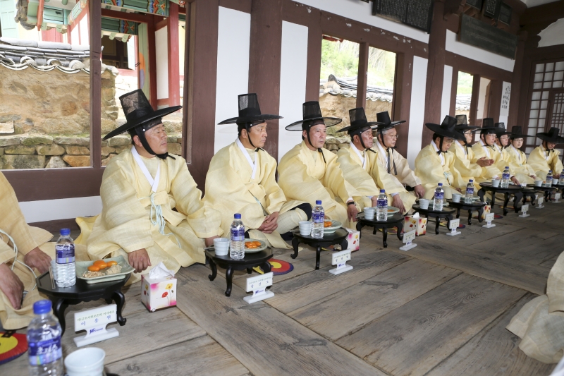 20150511-063[AP7U3563-금오서원 전사청 및 교육관 건립 기공식.JPG