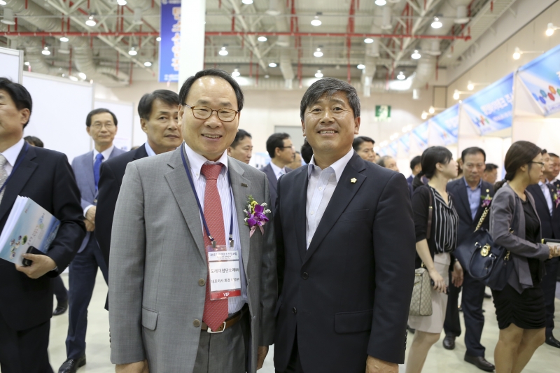 20150603-106[AP7U6008-2015 국제탄소산업 포럼.jpg