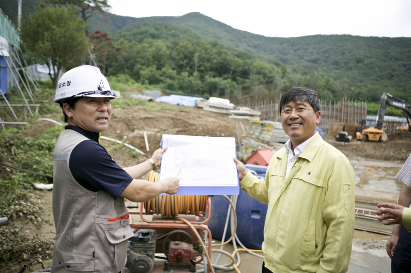20150710-069[345M9824-제197회 정례회 기획행정위원회 강동문화회관 공사현장 방문.jpg