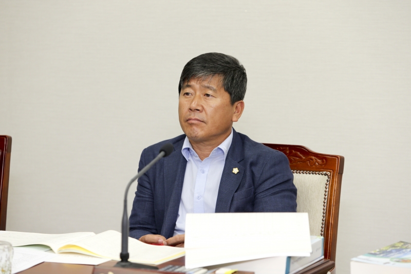 20150717-008[AP7U8573-제197회 정례회 예산결산위원회 2014회계연도 세입세출결산승인안 심사활동.JPG