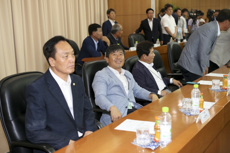 20150723-009AP7U9213-구미시와 LG디스플레이(주) 투자양해각서 체결식 .JPG
