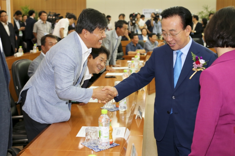 20150723-013AP7U9217-구미시와 LG디스플레이(주) 투자양해각서 체결식 .JPG