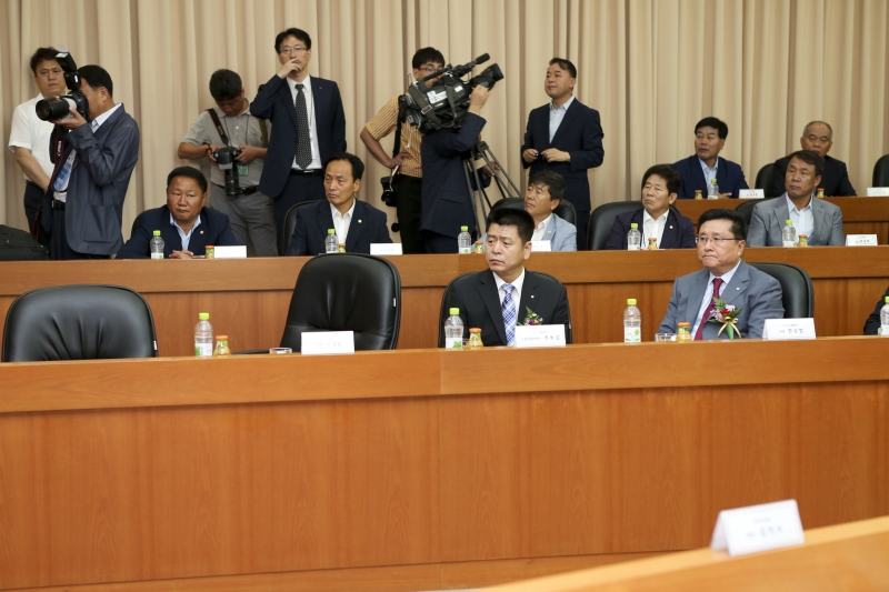 20150723-029AP7U9250-구미시와 LG디스플레이(주) 투자양해각서 체결식 .JPG