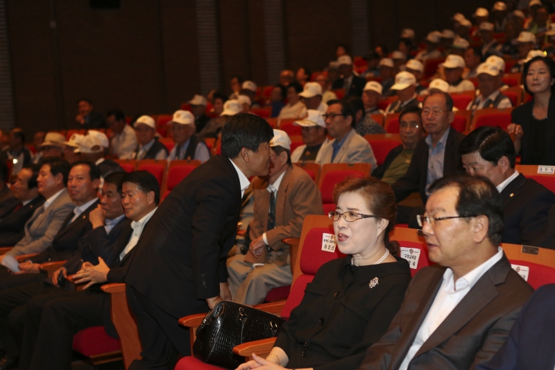 20150908-074[AP7U1521-6.25전쟁 65주년 호국보훈 보은행사.jpg