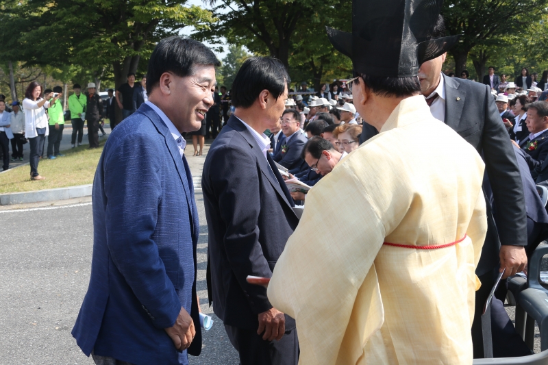 20151008-035[AP7U5892-제19회 노인의 날 기념식.JPG