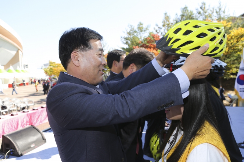 20151017-305[AP7U6895-제7회 구미시민 녹색자전거 대행진.jpg