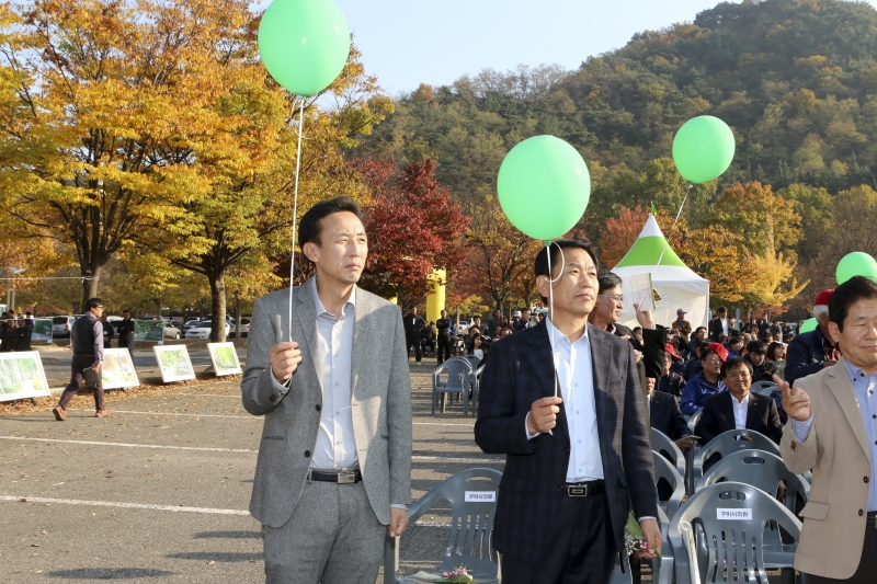 20151104-053[IMG_8104-일천만 그루 나무심기운동 달성 기념행사.jpg