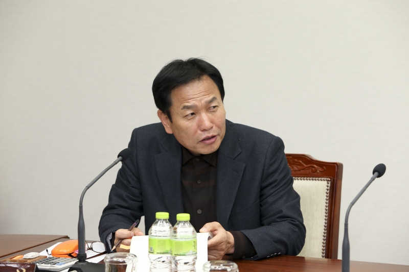 20151127-005[AP7U1100-제200회 정례회 산업건설위원회 소관 행정사무감사 활동.jpg