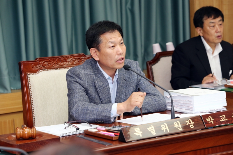 20140930-007[AP7U1010-제190회 제1차 정례회 폐회중 제4차 사회복지시설및보조사업 조사특별위원회 활동.JPG