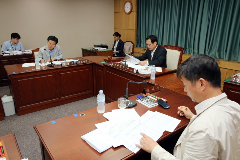 20140912-007[AP7U9936-제190회 제1차 정례회시 제2차 사회복지시설및보조사업 조사특별위원회 활동.JPG