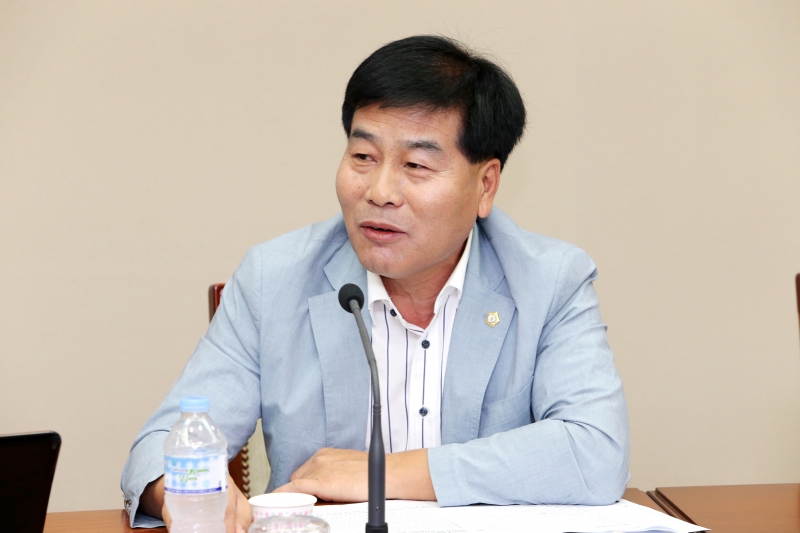 20140819-024[AP7U8270-폐회중 기획행정위원회 간담회-솔장애인복지시설 관련 업무청취.JPG