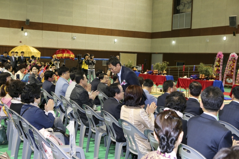 20160421-003[AP7U8371-2016년 다문화가정 합동전통혼례식.jpg