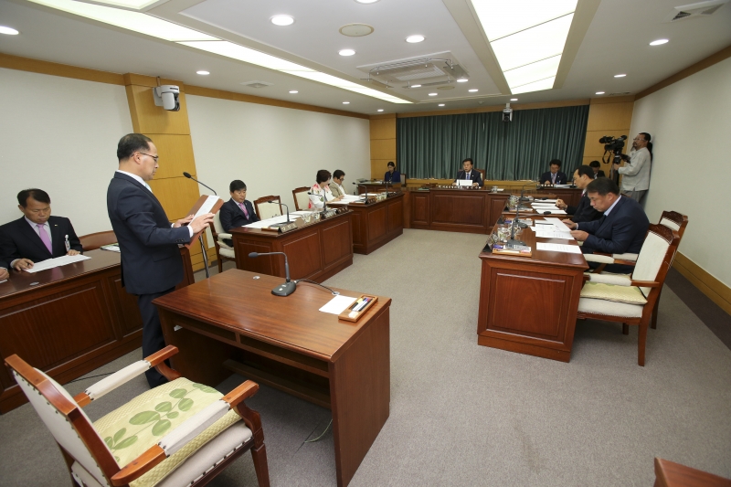 20160429-005[AP7U9120-제203회 임시회 의회운영위원회 활동.jpg