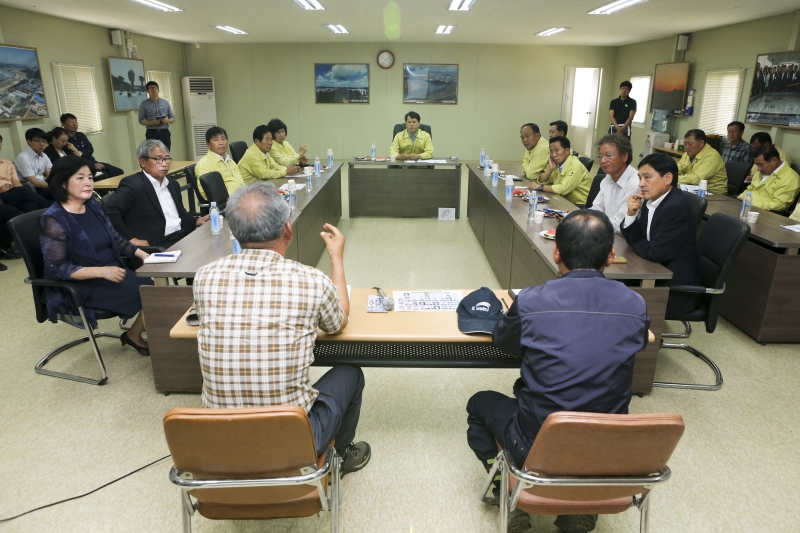 20160822-016[AP7U3618-폐회중 산업건설위원회 구미 국가5산업단지 현장 방문.jpg