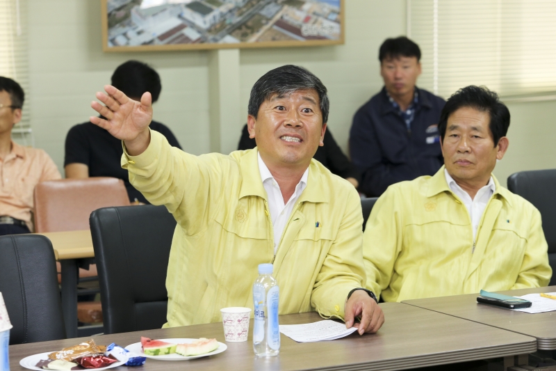 20160822-029[AP7U3644-폐회중 산업건설위원회 구미 국가5산업단지 현장 방문.jpg