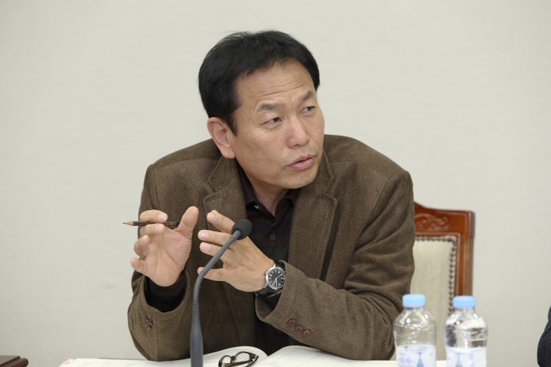 20161128-048[AP7U1102-제209회 정례회 산업건설위원회 2016년도 제2회 추가경정예산안 예비심사 활동.jpg
