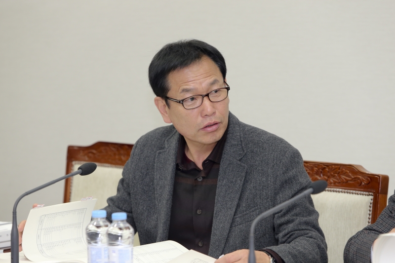 20161129-014[AP7U1162-제209회 정례회 예산결산특별위원회 2016년도 제2회추가경정예산안 심사활동.jpg