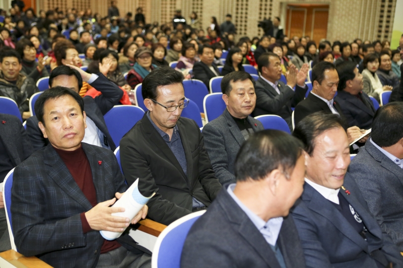 20161220-012[AP7U3941-2016 구미시 새마을지도자 평가대회.jpg