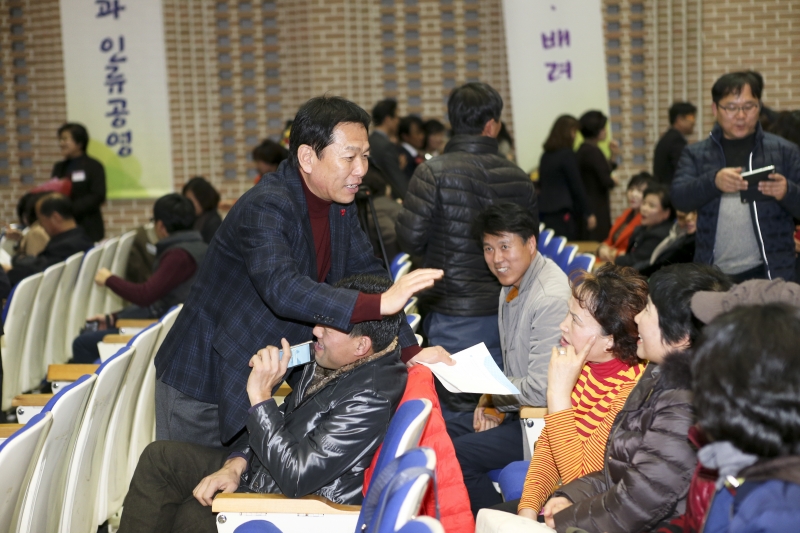 20161220-024[AP7U3965-2016 구미시 새마을지도자 평가대회.jpg