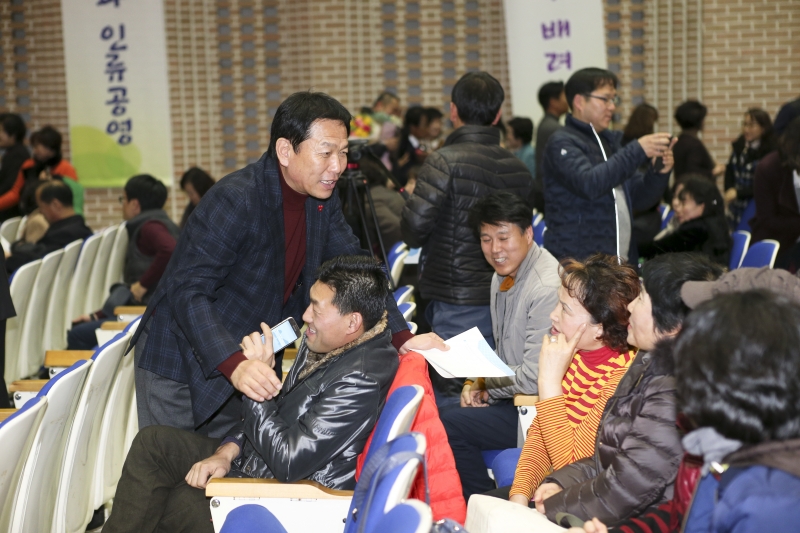 20161220-025[AP7U3966-2016 구미시 새마을지도자 평가대회.jpg