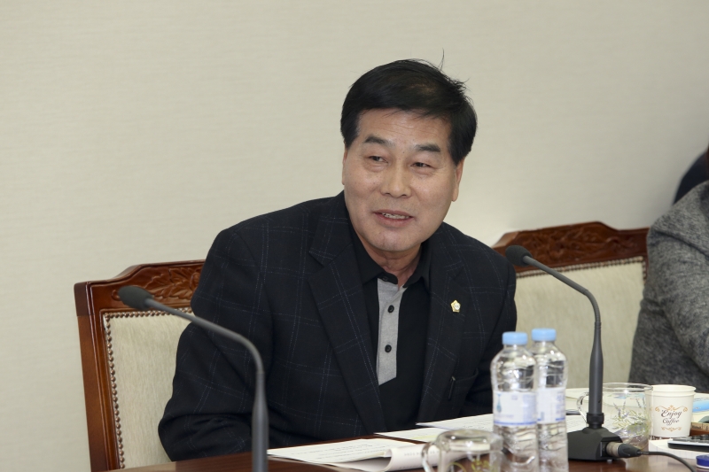 20170310-016[AP7U7867-제211회 임시회 기획행정위원회 조례안 심사활동.JPG