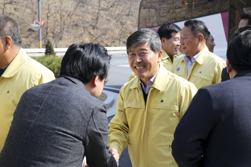20170313-001[AP7U8054-제211회 임시회시 구미화학재난합동방재센터 현장 방문.JPG