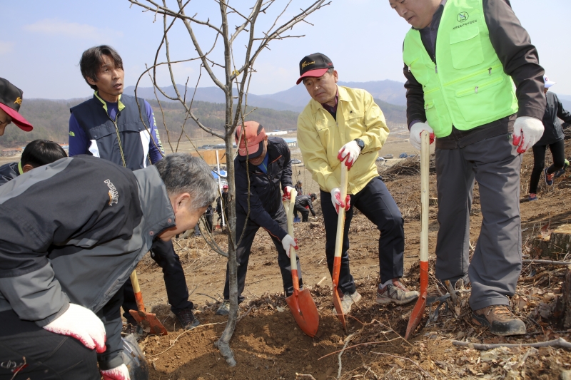 20170329-031[IMG_6412-제72회 식목일 행사.JPG