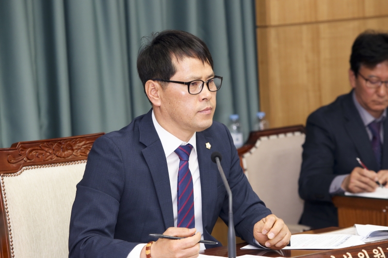 20170410-042[AP7U9494-제212회 임시회 산업건설위원회 활동.JPG