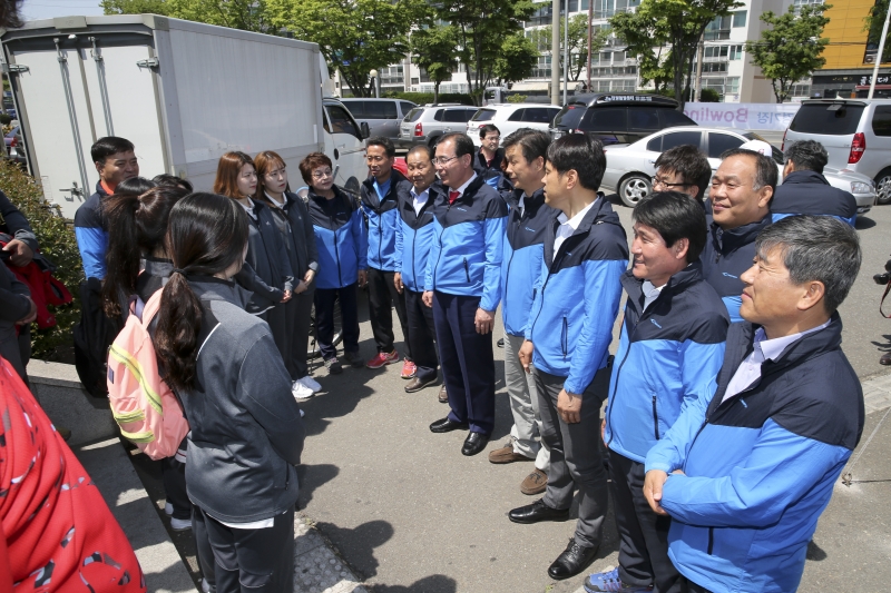 20170428-035[AP7U0332-제55회 경북도민체전 구미시선수단 포항시 현지 방문격려.JPG