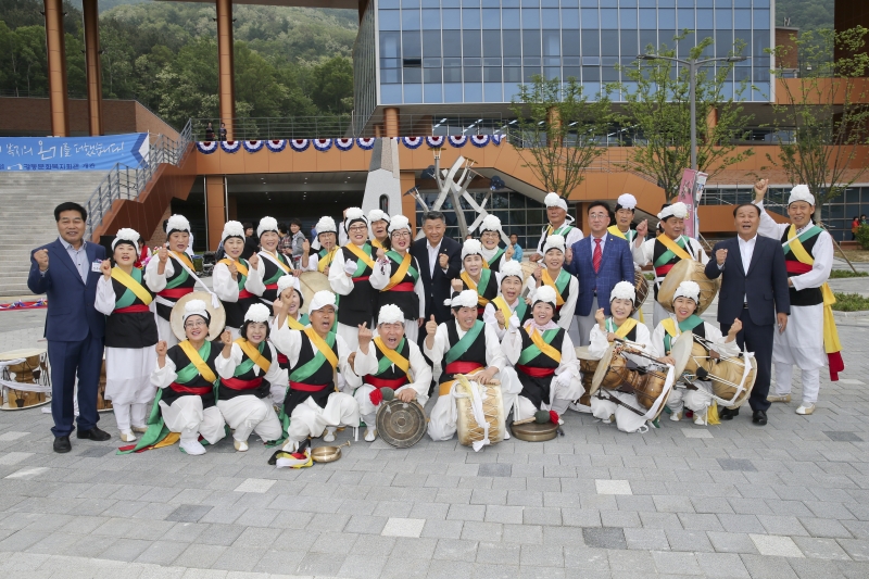 20170512-051[AP7U1123-강동문화복지회관 개관식.JPG