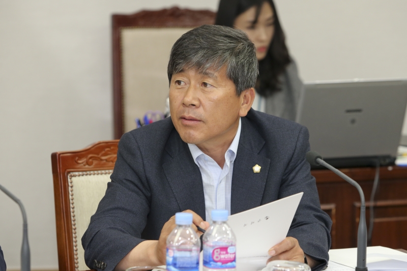 20170515-025[AP7U1578-제213회 임시회 산업건설위원회 조례안 심사활동.JPG