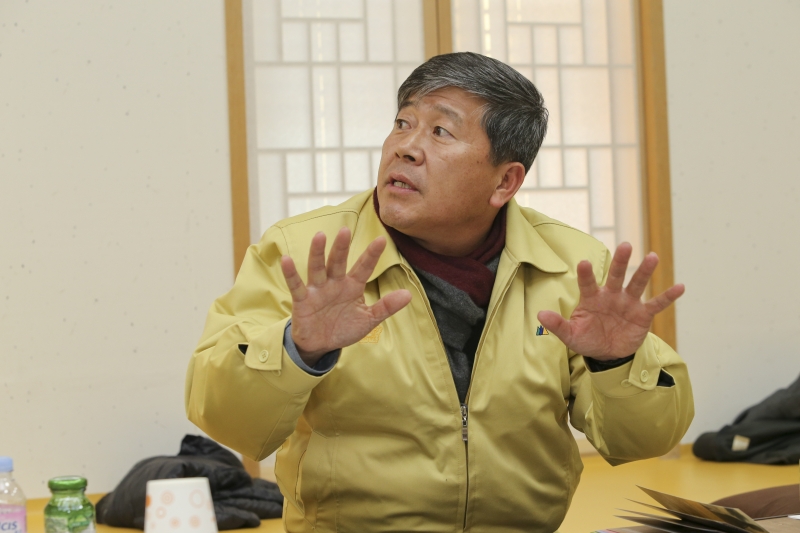 20180111-044[AP7U1293-구미시의회 의원 신라불교초전지 현장방문.JPG