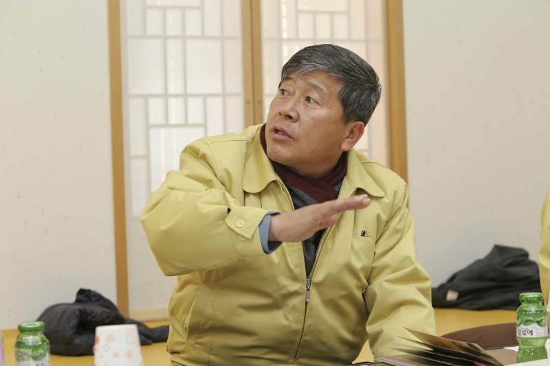 20180111-045[AP7U1294-구미시의회 의원 신라불교초전지 현장방문.JPG