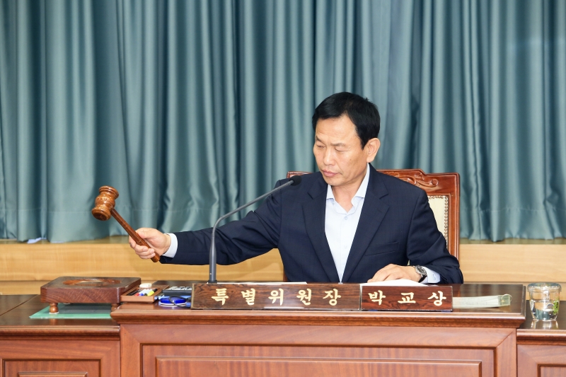 20180425-011[AP7U5127-제221회 임시회 제1차 예산결산특별위원회 활동.JPG