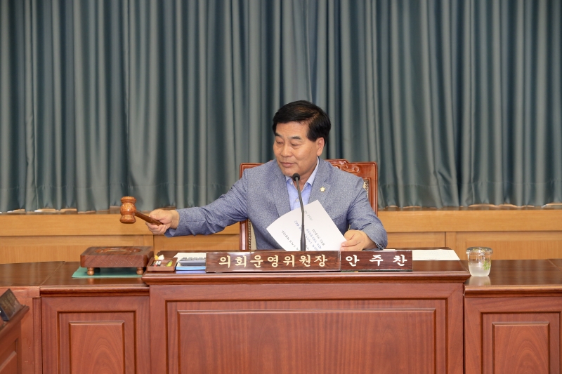 20180607-002[AP7U5713-폐회중 의회운영위원회 활동.JPG