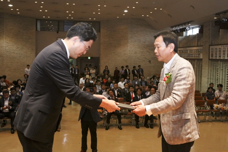 20180615-070[536A9876-제7회 전국동시지방선거 당선자 교부식.JPG