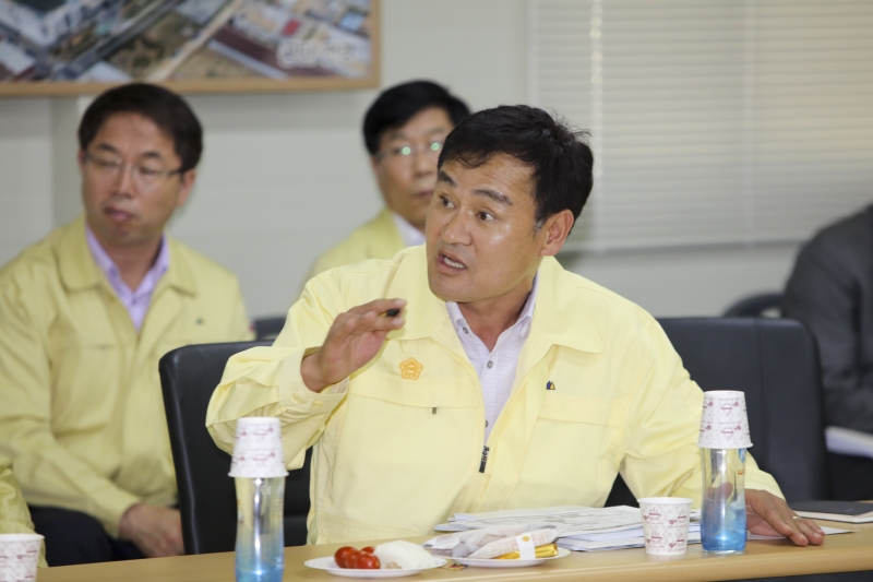 20180713-096[536A0417-제224회 임시회시 전체의원 구미5국가산업단지 방문.JPG