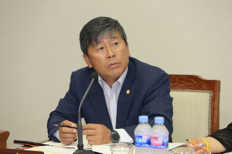20180716-012[AP7U7871-제224회 임시회 의회운영위원회 시정업무보고.JPG