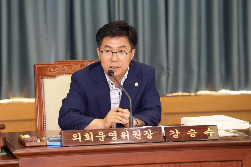 20180716-009[AP7U7869-제224회 임시회 의회운영위원회 시정업무보고.JPG