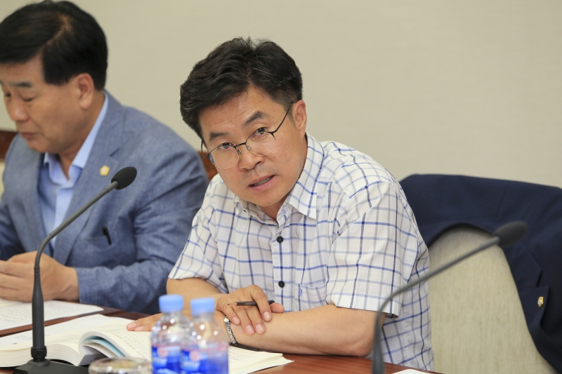 20180716-038[AP7U7973-제224회 임시회 기획행정위원회 시정업무보고.JPG
