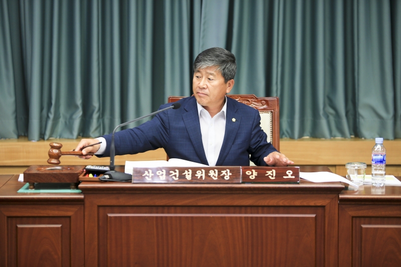 20180716-054[AP7U7971-제224회 임시회 산업건설위원회 시정업무보고.JPG