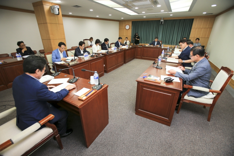 20180717-031[AP7U7718-제224회 임시회 산업건설위원회 시정업무보고.JPG