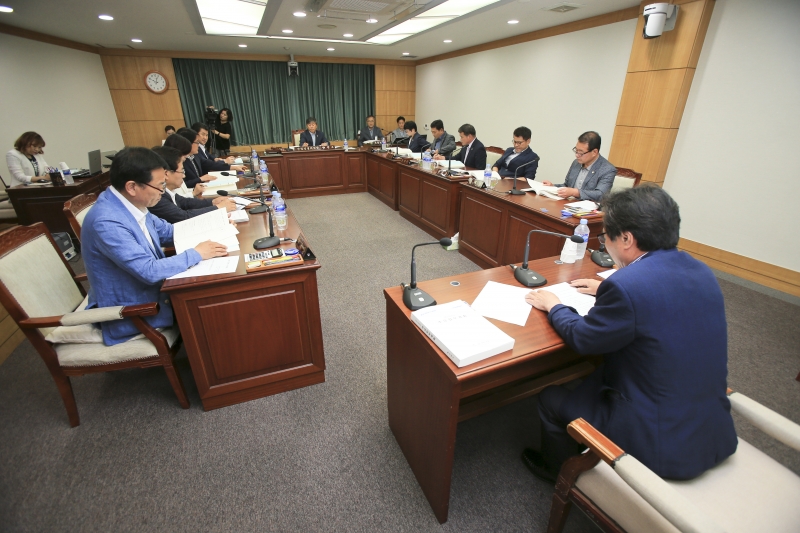 20180717-029[AP7U7718-제224회 임시회 산업건설위원회 시정업무보고.JPG