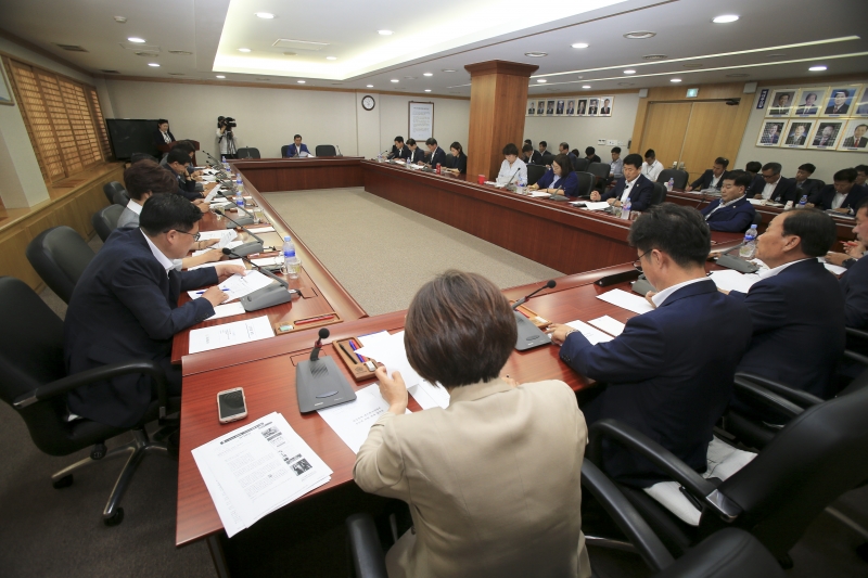 20180723-005[AP7U7718-구미시의회 전체의원 간담회.JPG