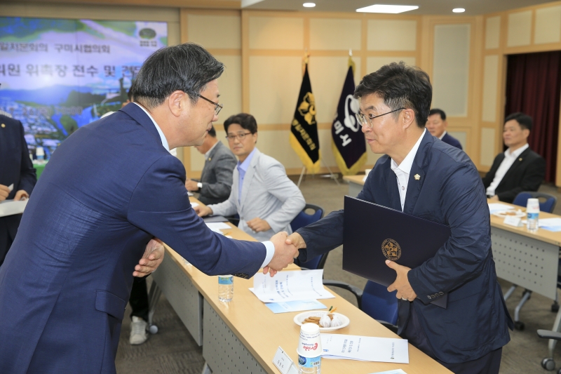 20180726-004[AP7U8652-민주평통 지역대표 자문위원 위촉장 전수 및 간담회.JPG