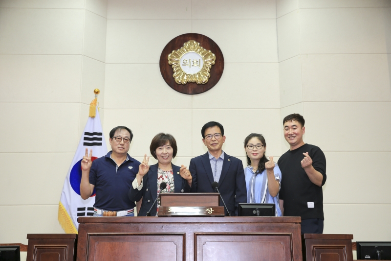 20180808-018[AP7U8771-상모사곡동민 일행 의회 방문 .JPG