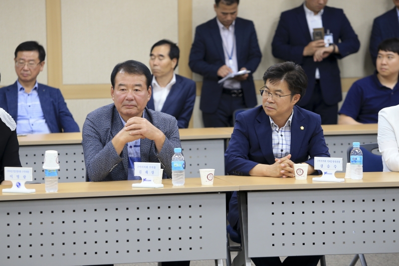 20180823-095[AP7U9342-경사북도 구미시와 (주)ACD 투자양해각서 체결식.JPG
