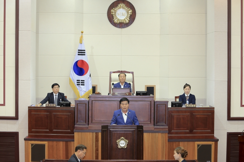 20180903-013[AP7U9752-제225회 정례회 제1차 본회의시 안주찬 의원 5분 자유발언.JPG